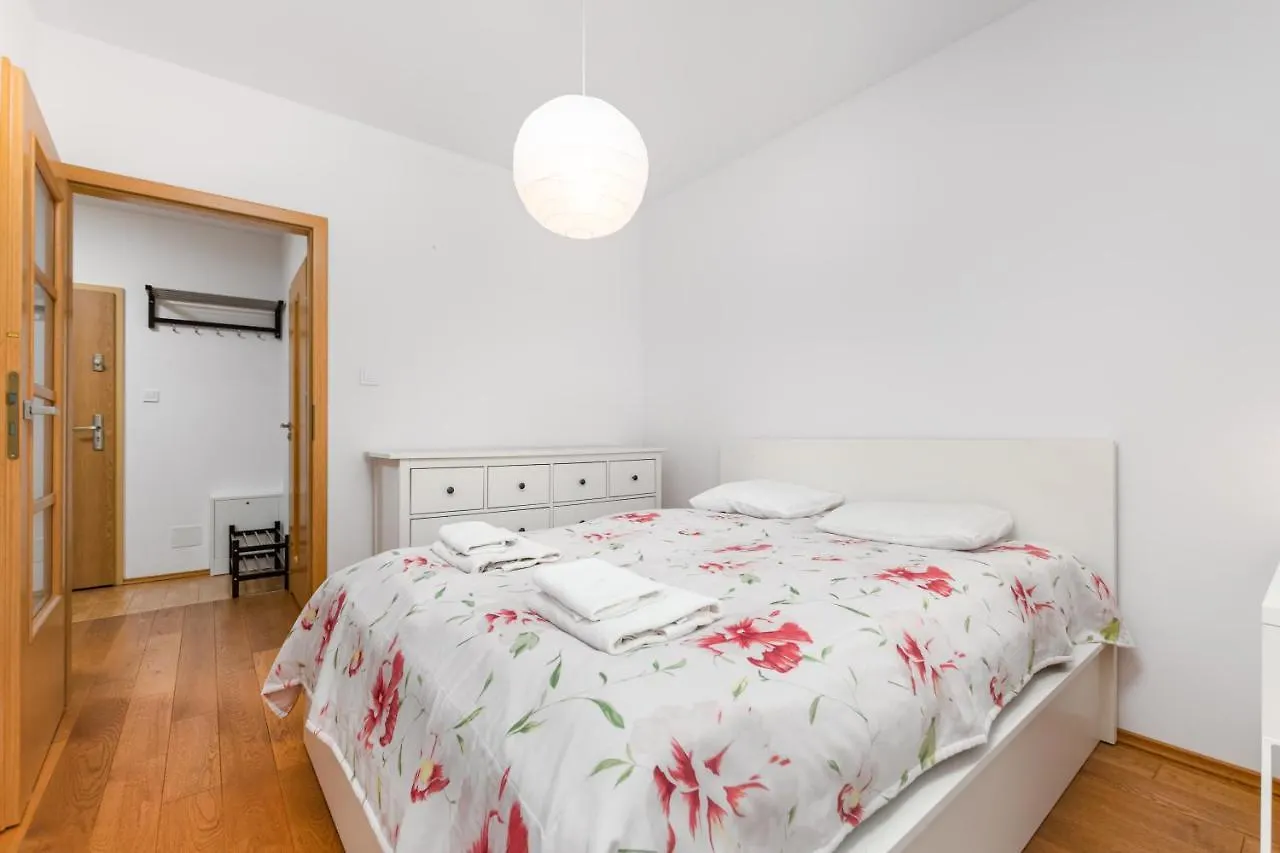 Czapelska 40 By Homeprime Warsaw