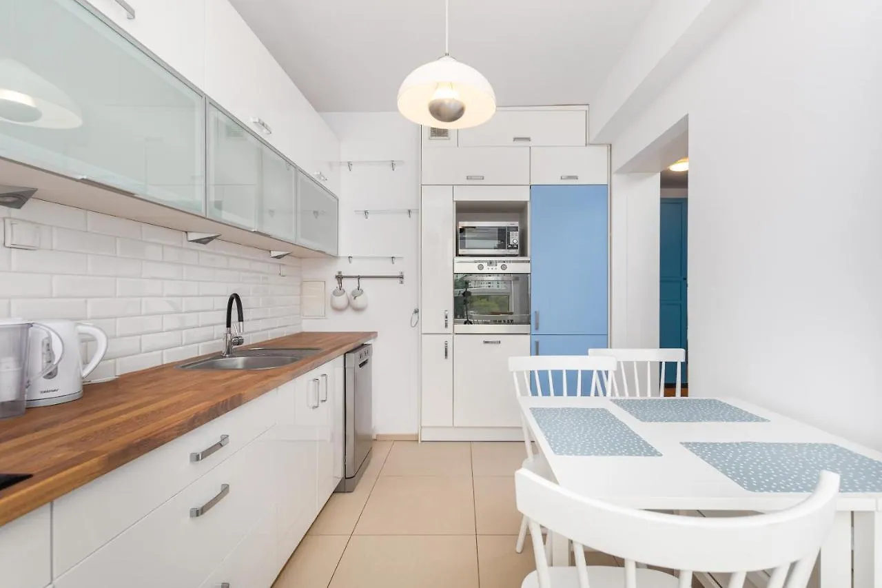 Czapelska 40 By Homeprime Warsaw Poland
